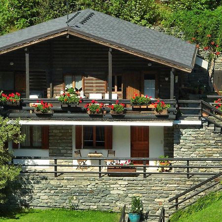 Lo Chalet Bed & Breakfast Pontboset Dış mekan fotoğraf