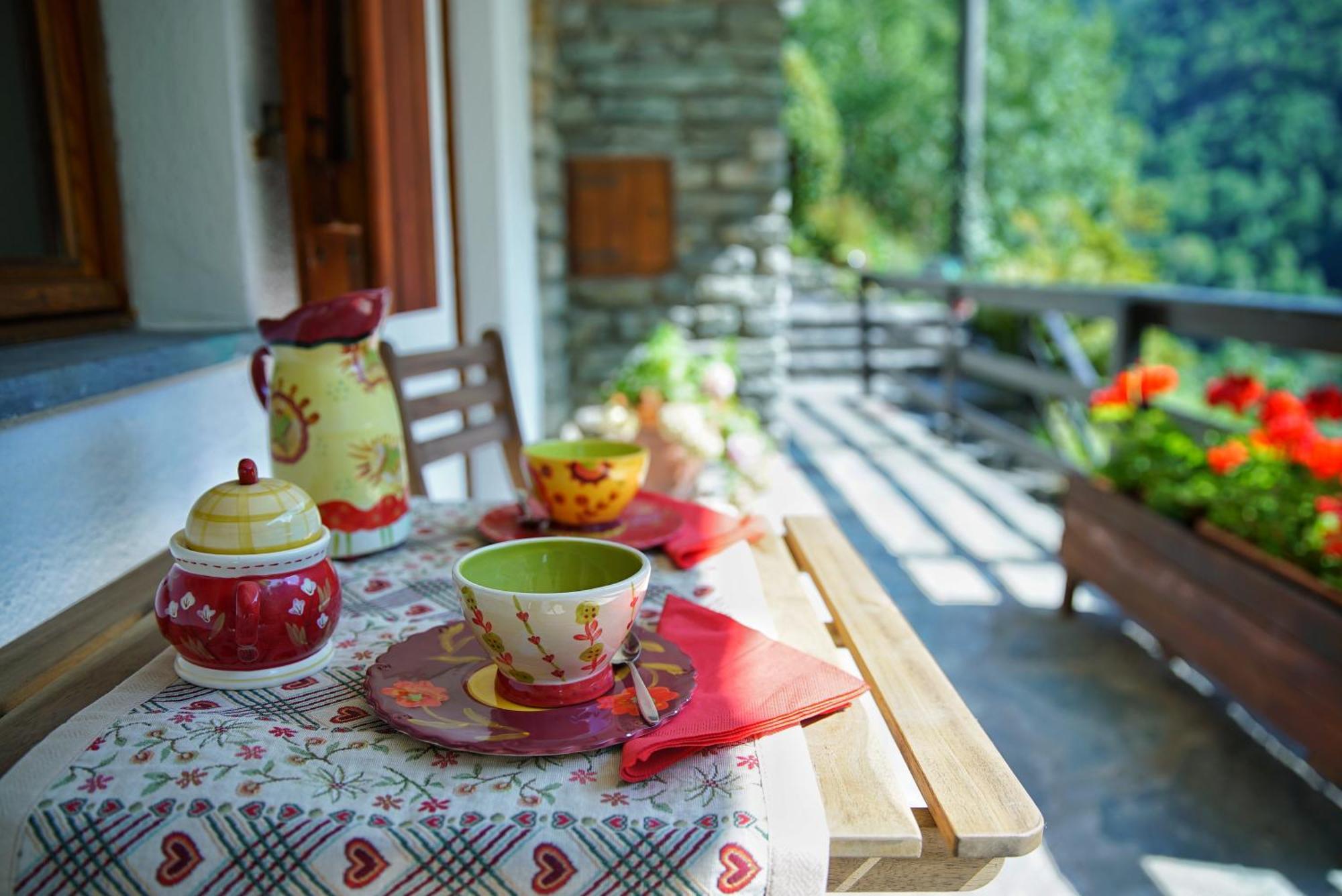 Lo Chalet Bed & Breakfast Pontboset Dış mekan fotoğraf