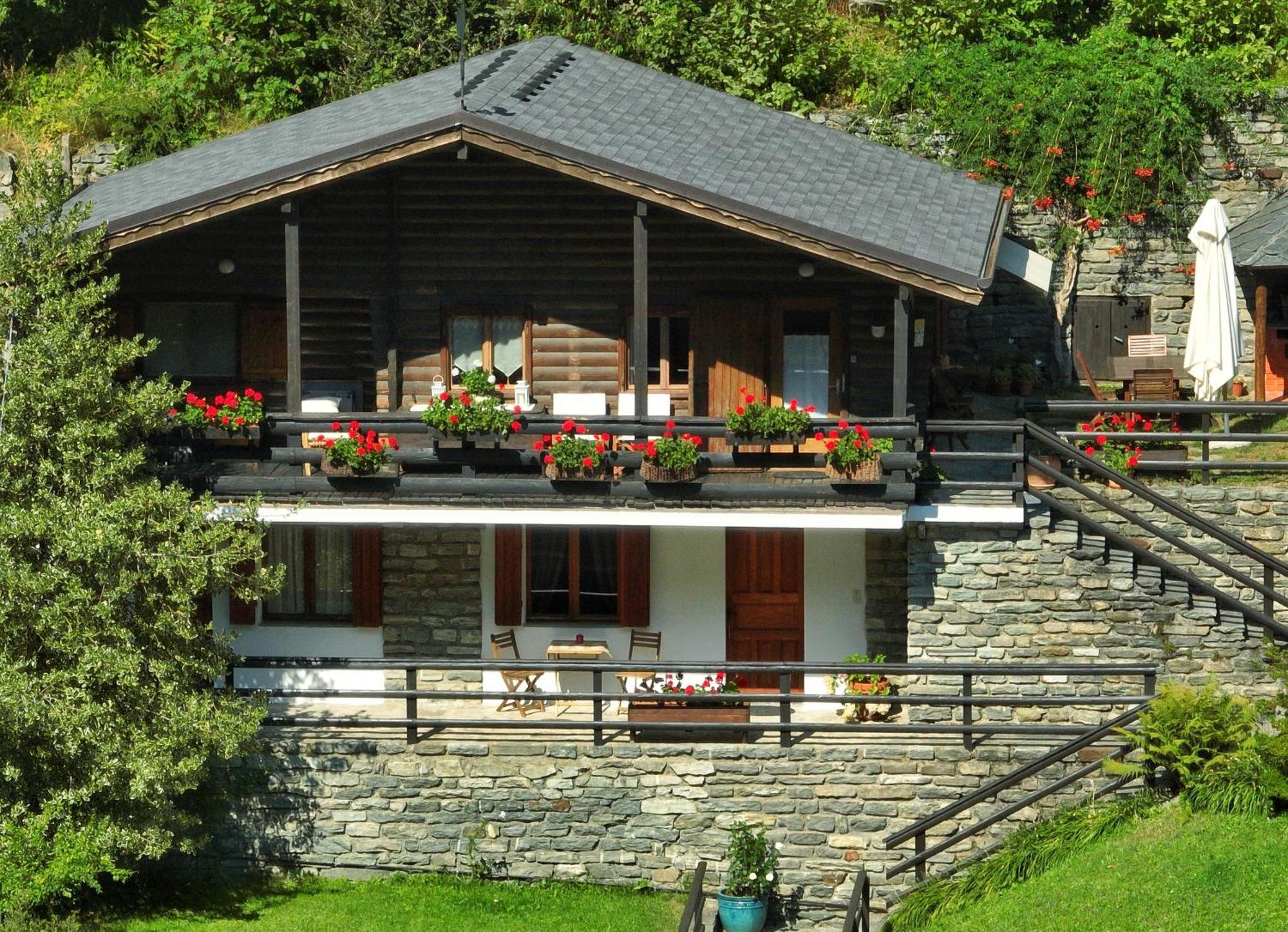Lo Chalet Bed & Breakfast Pontboset Dış mekan fotoğraf