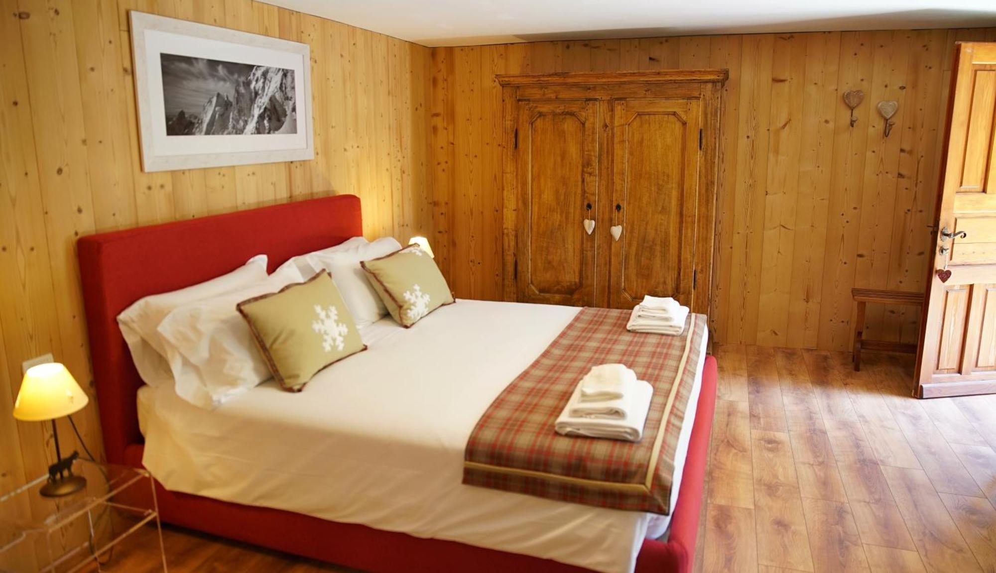 Lo Chalet Bed & Breakfast Pontboset Dış mekan fotoğraf